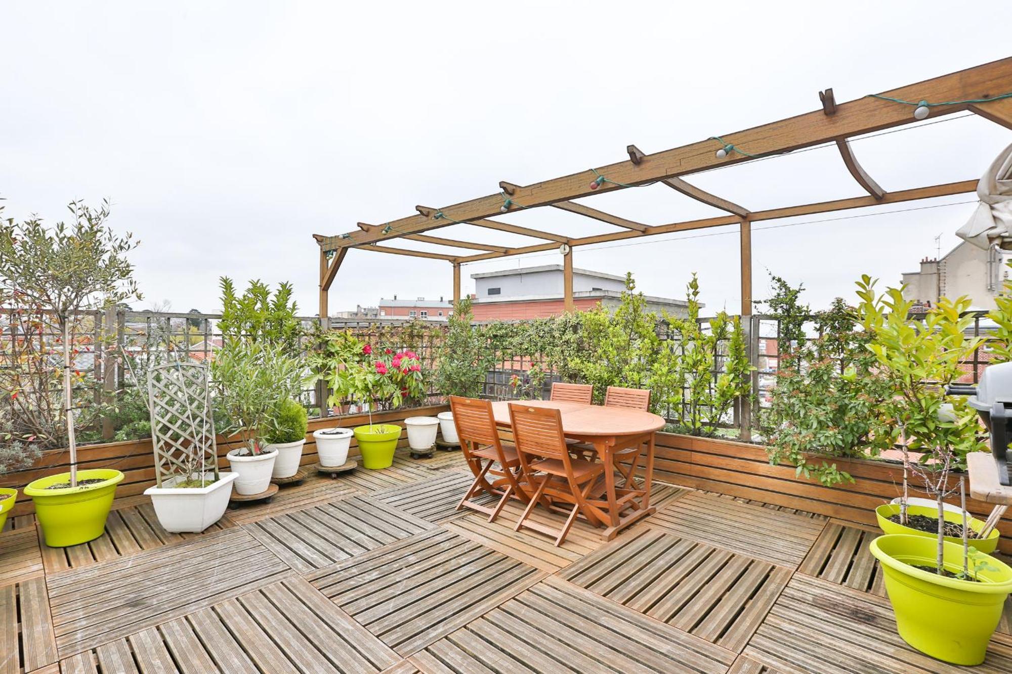 Parisian Penthouse With Large Terrasse Daire Pierrefitte-sur-Seine Dış mekan fotoğraf
